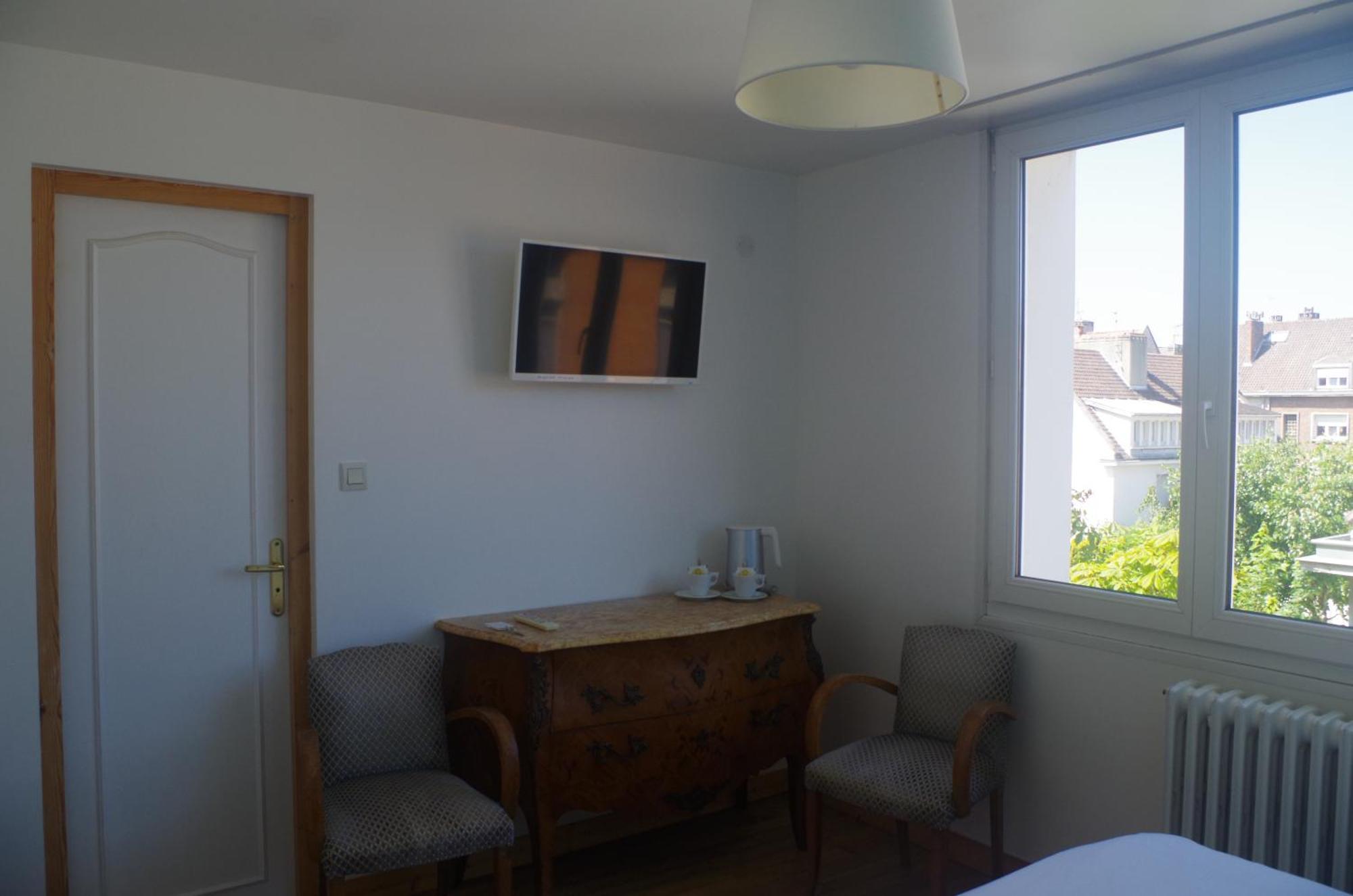 Hotel Richelieu Calais Eksteriør billede